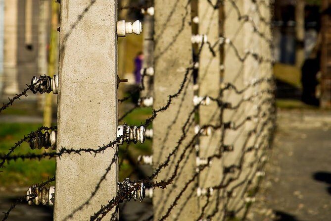 Auschwitz Birkenau and Salt Mine Full Day Guided Tour from Krakow hotel pick up - Timing the whole day: what 10 hours means in real life