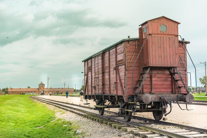 Auschwitz Birkenau and Wieliczka Salt Mine Guided Full Day Tour - Wieliczka Salt Mine: UNESCO underground with 380 stairs and 16°C air