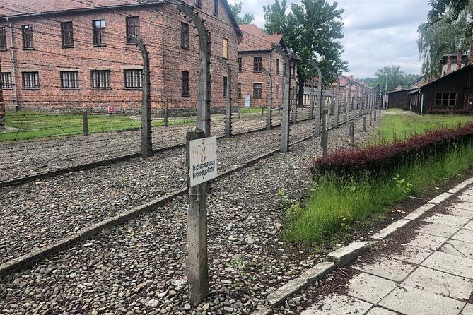 Auschwitz Birkenau Guided Tour/Skip The Line/PickUp/Guide ENG - Pacing, Breaks, and Food: what you need to plan for