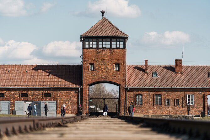 Auschwitz-Birkenau Memorial Entrance Ticket and Guided Tour - Auschwitz I walking tour: why the details are the point