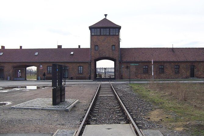 Auschwitz Tours Memorial and Museum Guided Tour from Krakow - Who this Auschwitz-Birkenau tour is best for