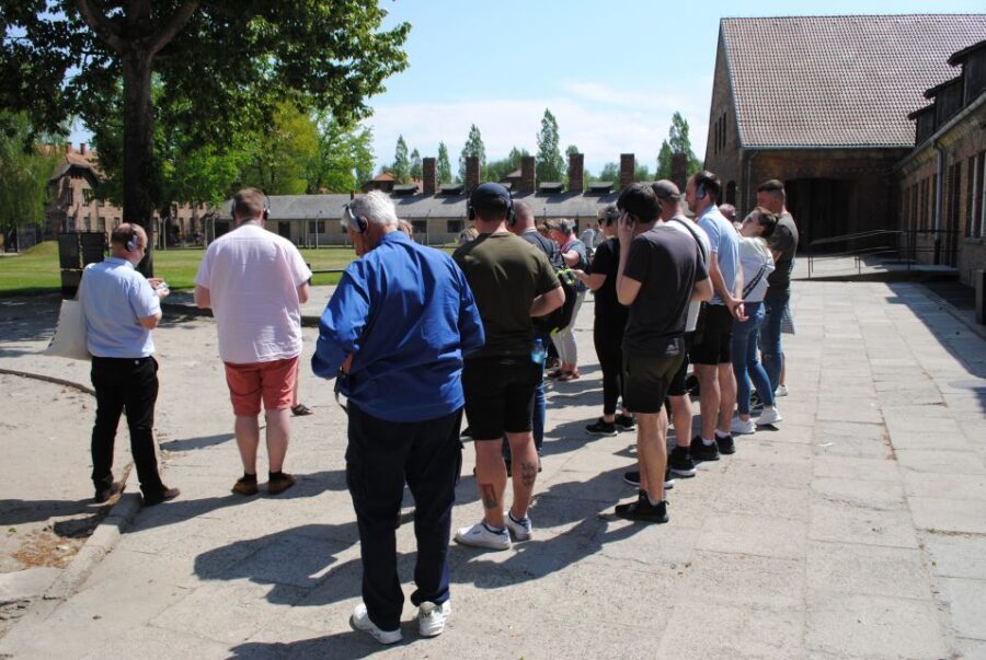 From Krakow: Auschwitz-Birkenau Guided Tour & Pickup - Walking, Timing, and What to Bring (So You Can Handle the Day)