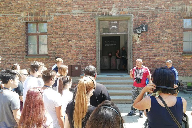 From Kraków: Auschwitz-Birkenau Guided Tour with Licensed Guide - Why This Auschwitz-Birkenau Tour Works From Kraków