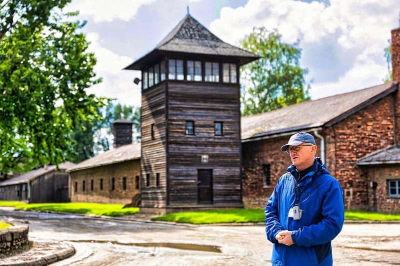 From Krakow: Auschwitz-Birkenau Guided Tour with Transport - The short coach hop to Birkenau: a reset before the hardest visuals