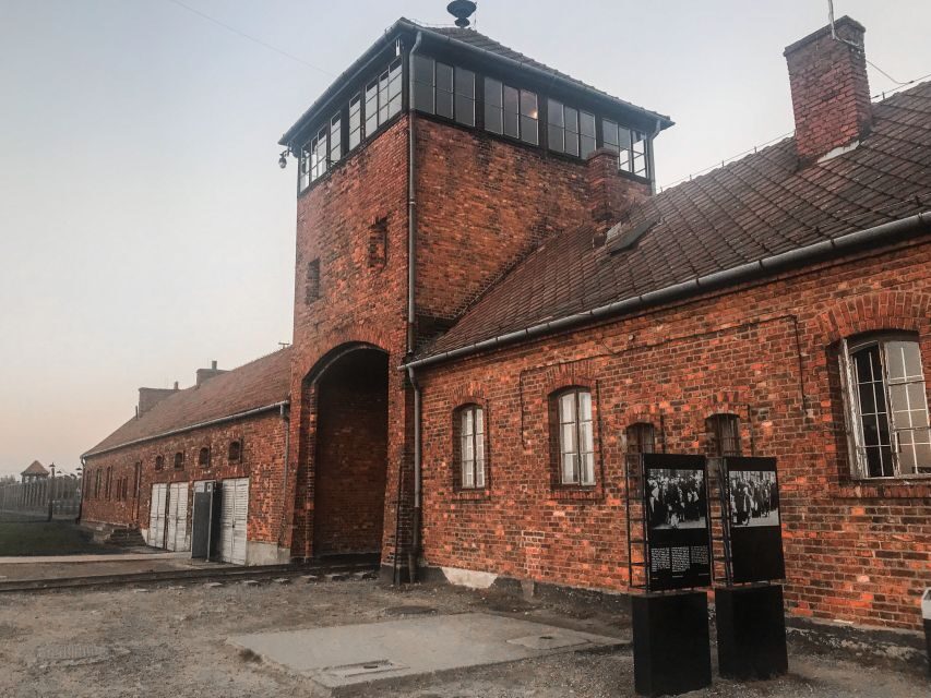 From Krakow: Auschwitz-Birkenau Private or Shared Tour - Key things that make this tour work