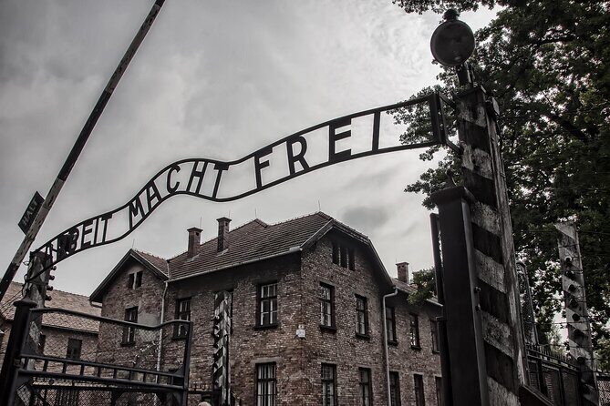 From Warsaw: Auschwitz-Birkenau Tour with Premium Train Transportation - 6:00 am start, premium rail, and getting to Kraków fast