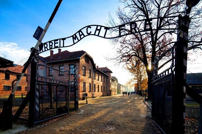 Full-Day Tour of Auschwitz and Wieliczka Salt Mine from Krakow - Key Things I’d Prioritize Before Booking