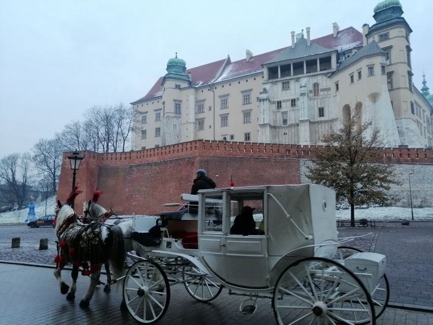 Warsaw: Auschwitz-Birkenau and Krakow Tour by Car - Lunch and the drive to Krakow: Switching gears without losing respect