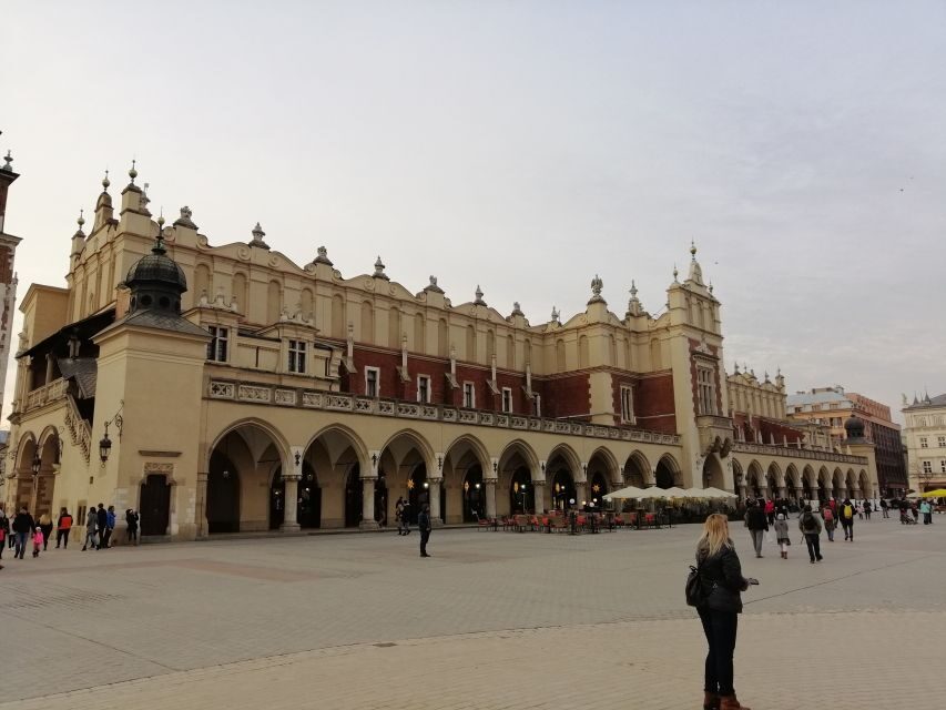 Warsaw: Tour to Krakow and Auschwitz by Train with Pickup - Birkenau’s scale: why the walk feels longer than the clock says